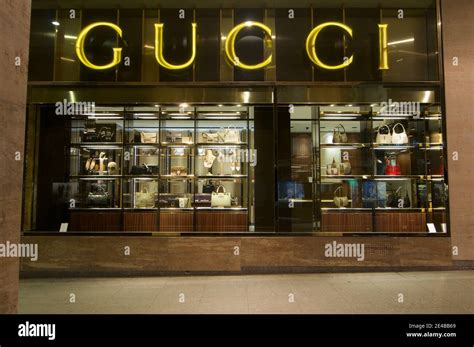 Shops with GUCCI in Lugano and surroundings title